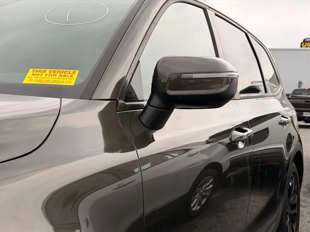 Used 2022 Green Kia EX image 15