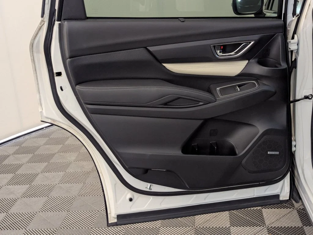 Used 2020 White Subaru Limited image 36