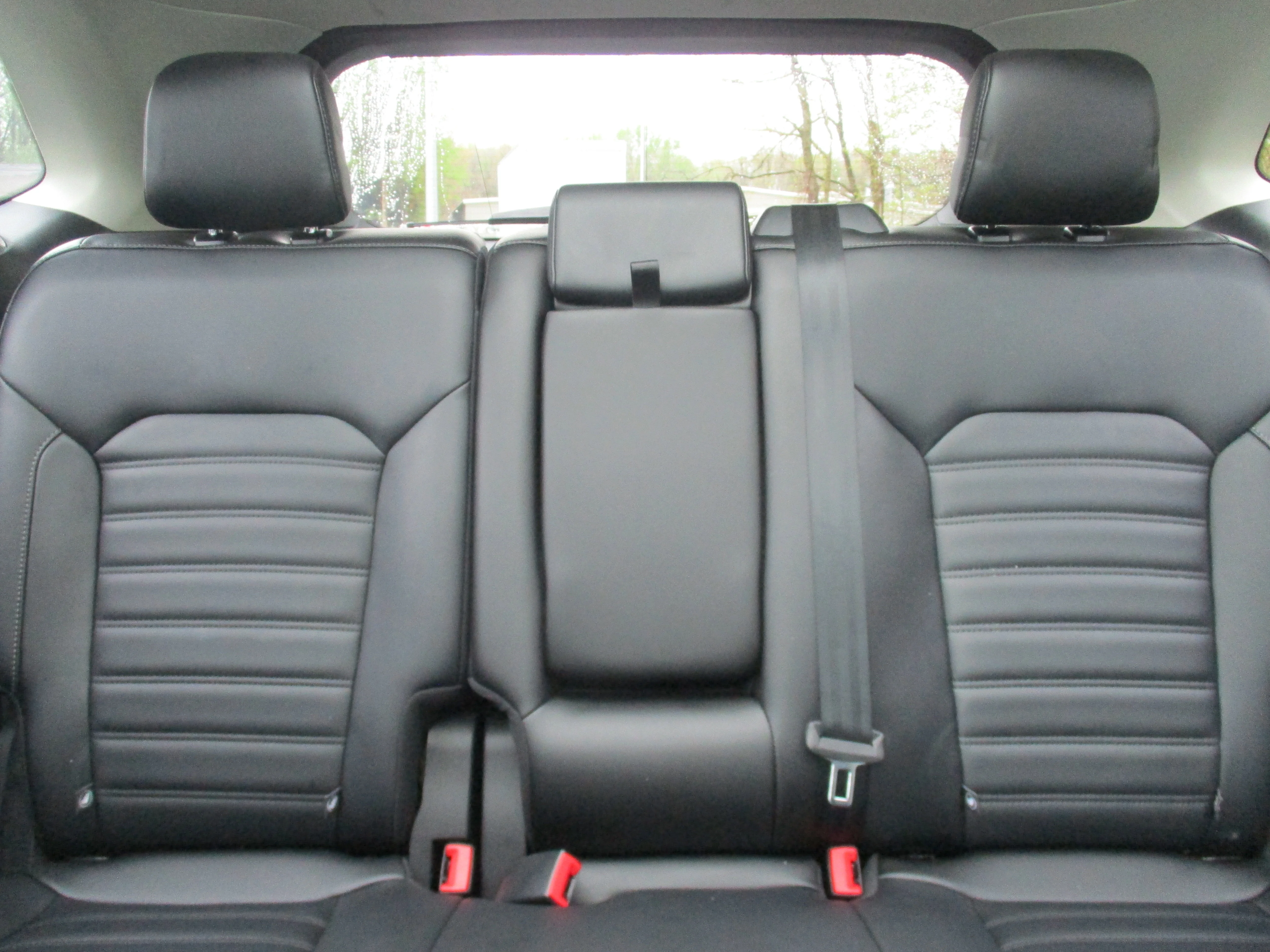 Used 2023 Agate Black Metallic Ford SEL image 32
