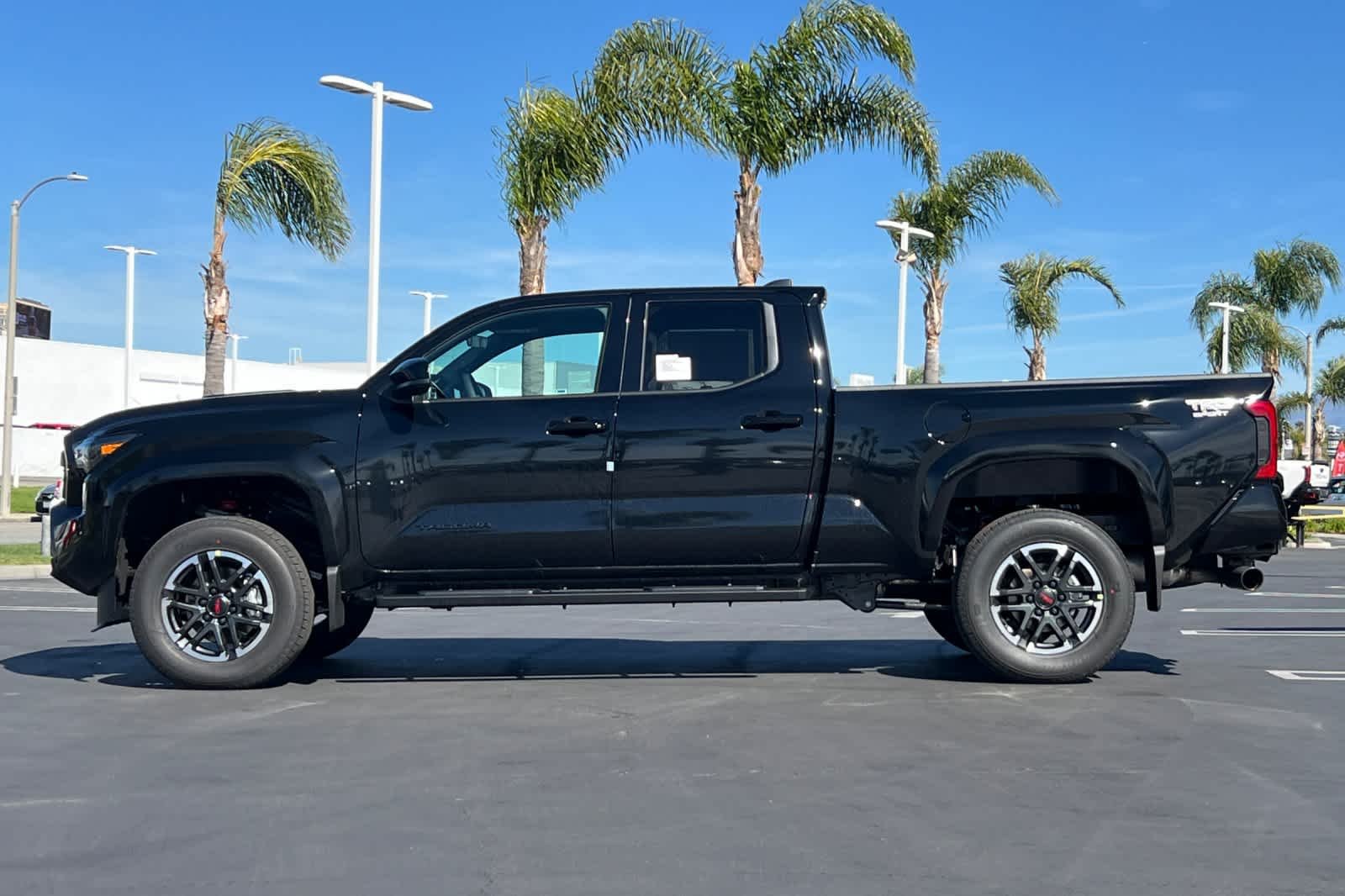 2026 Toyota Tacoma TRD Sport - Photo 7
