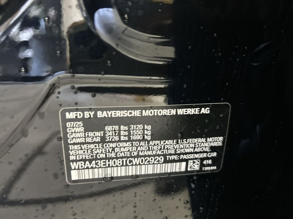 2026 BMW 7 Series 750e - Photo 24