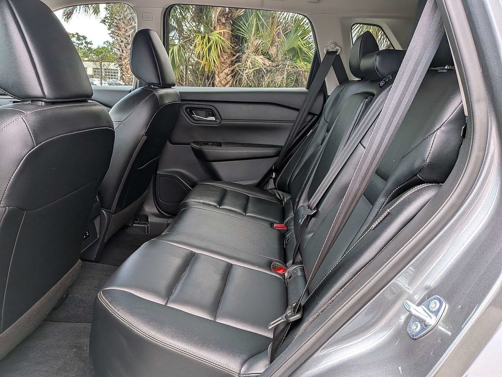 2026 Nissan Rogue SL - Photo 15