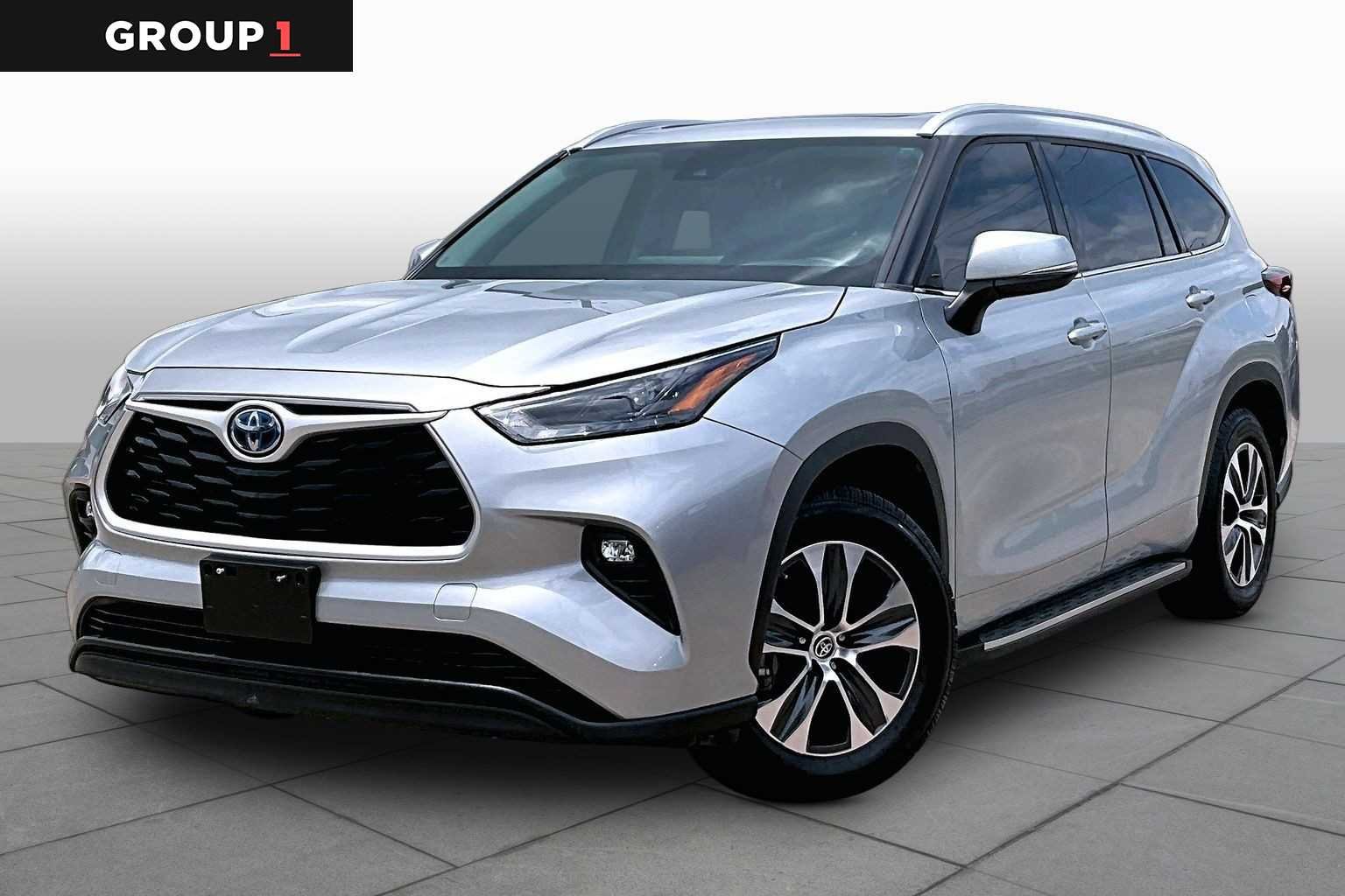 2022 Toyota Highlander Hybrid XLE