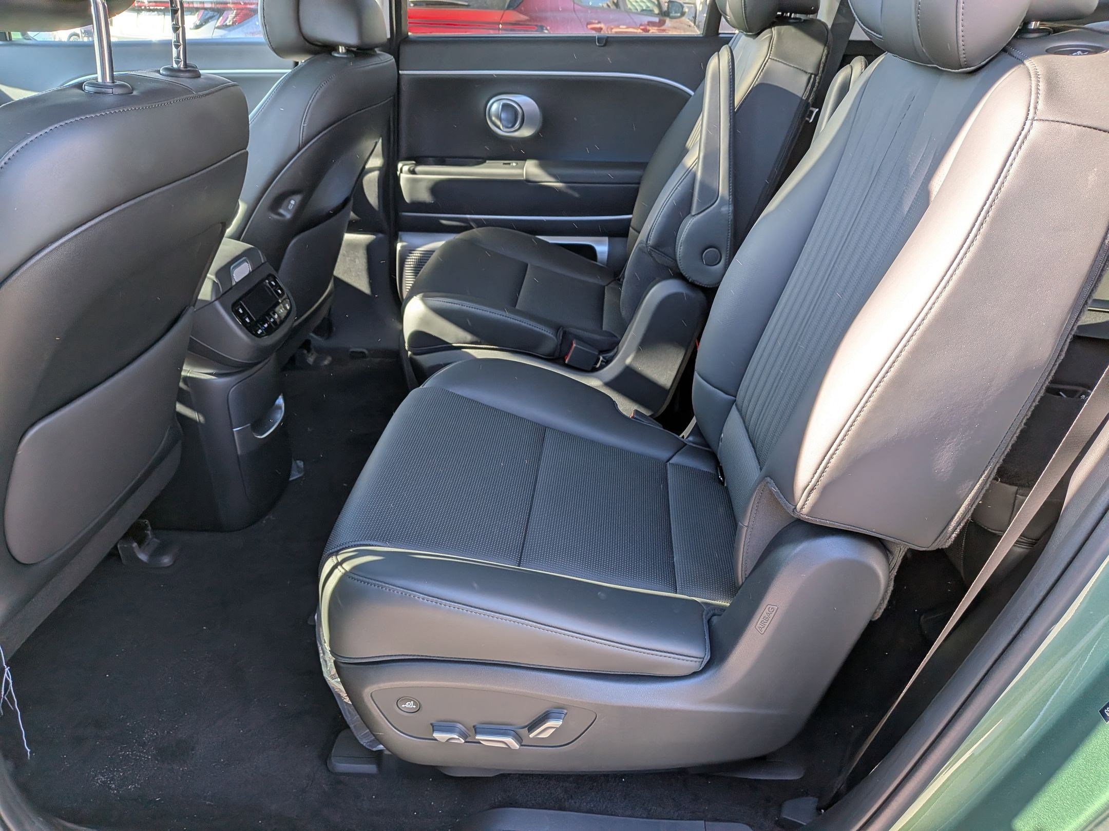 2026 Hyundai IONIQ 9 Performance Calligraphy - Photo 14