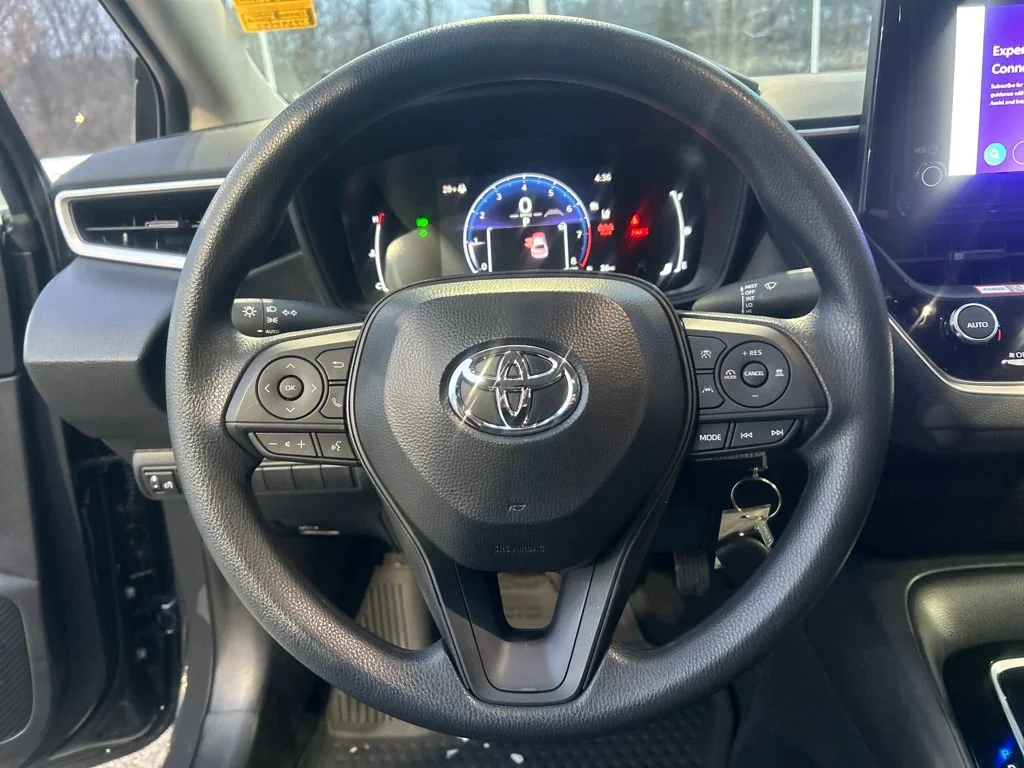 2026 Toyota Corolla LE - Photo 22