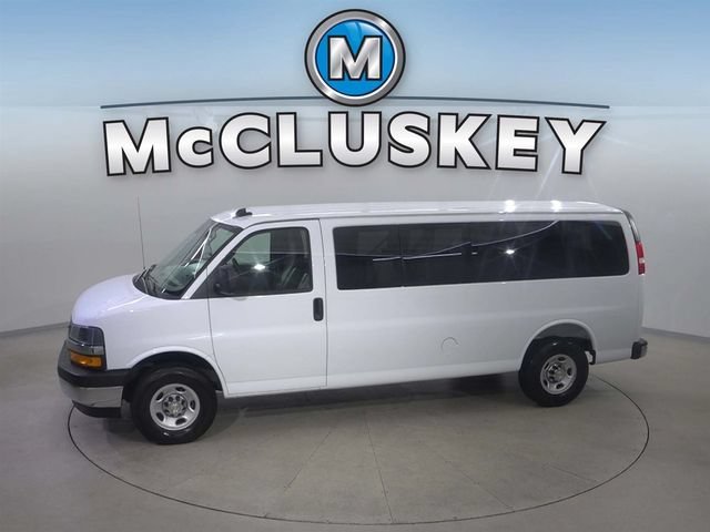 Certified Used 2025 Summit White Chevrolet 1LT image 31