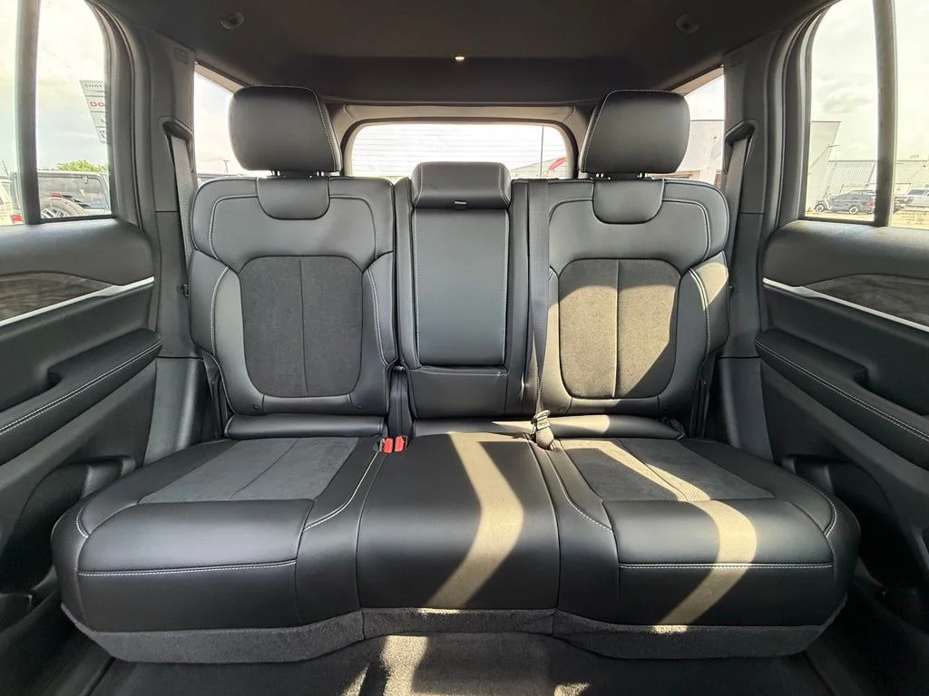 Used 2026 Black Jeep Altitude image 30