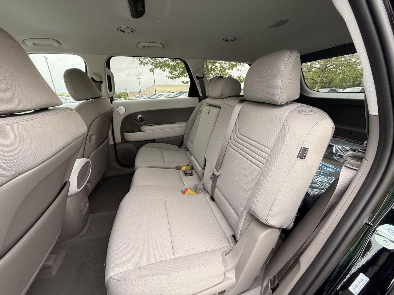 New 2026 Abyss Black Pearl Hyundai SE AWD image 13