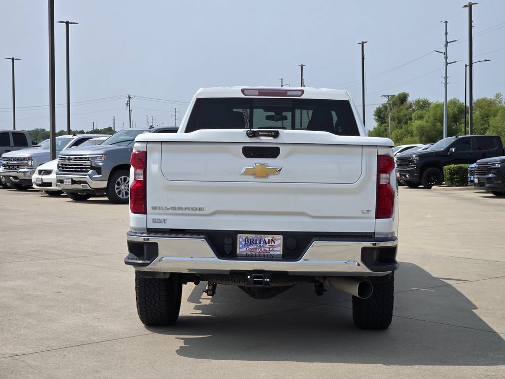 Certified Used 2022 SUMMIT WHITE Chevrolet LT image 6