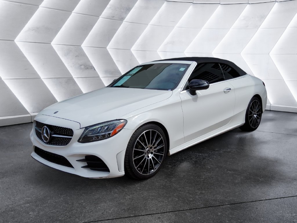 Used 2023  Mercedes-Benz C 300 image 3