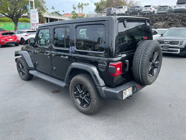 Used 2023 Black Jeep Altitude image 4