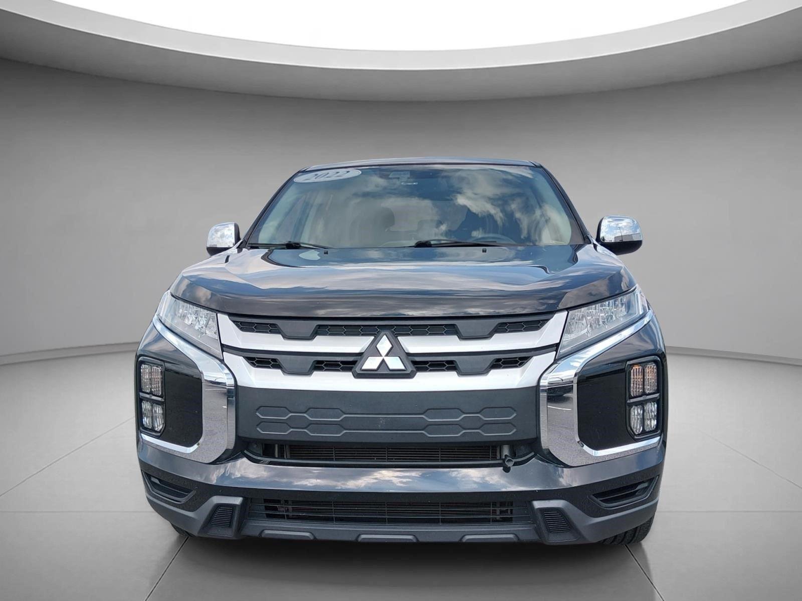 Used 2022 Labrador Black Pearl Mitsubishi LE image 2