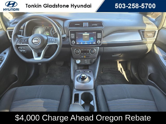 Used 2025 Glacier White Nissan S image 19