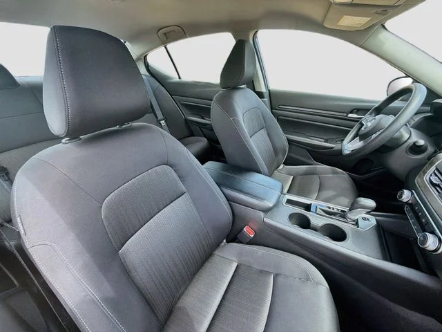 Used 2025 Gray Nissan 2.5 SV image 30