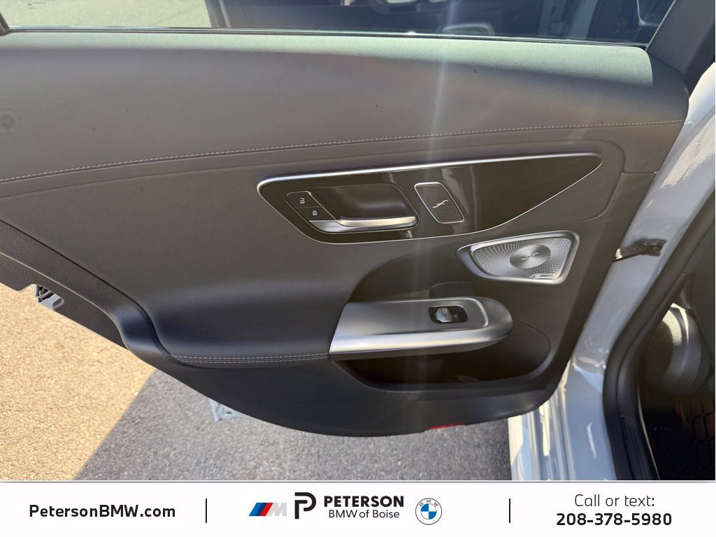 Used 2025  Mercedes-Benz C 300 image 17