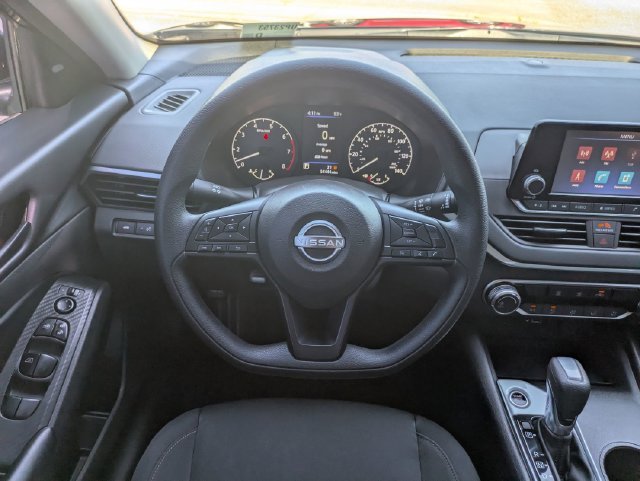 Used 2023 Black Nissan 2.5 S image 32