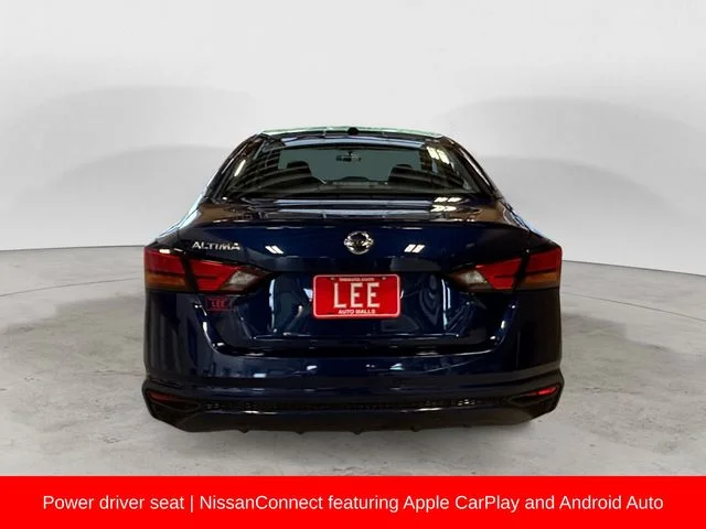 Used 2019 Blue Nissan 2.5 S image 5