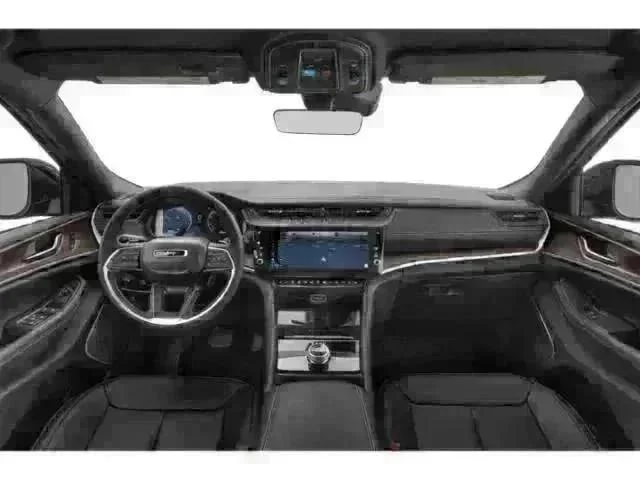 New 2026 Silver Zynith Exterior Paint Jeep Laredo X image 5
