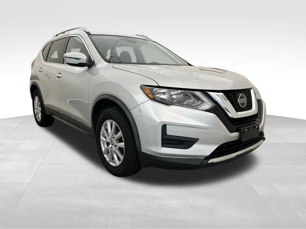 Used 2019 Silver Nissan SV image 7