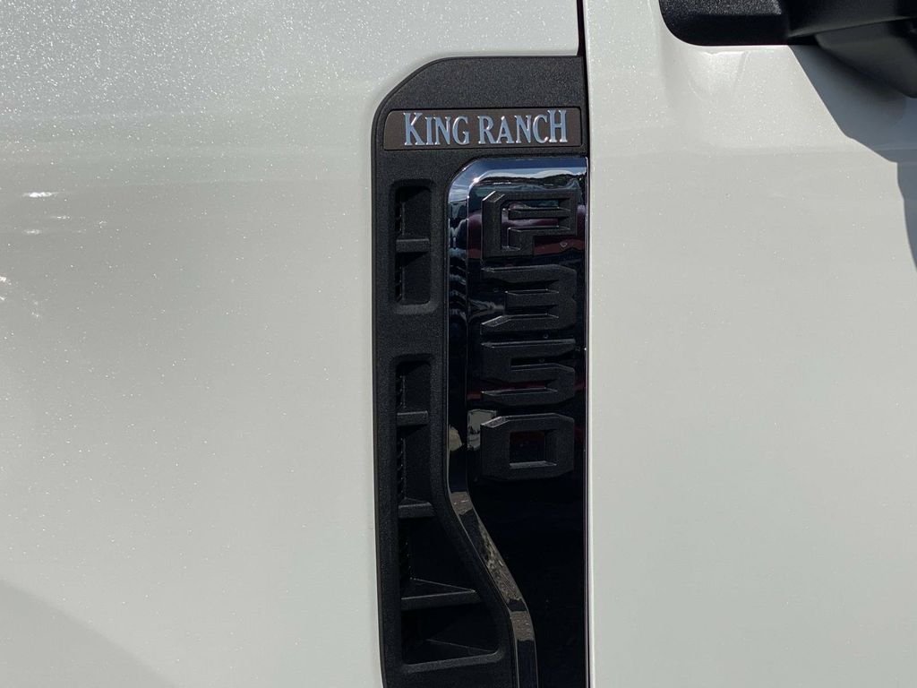 New 2026 Star White Metallic Tri-Coat Ford F-350® King Ranch® image 8