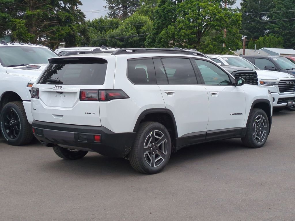 New 2026 Bright White Clear-Coat Exterior Paint Jeep Laredo image 7