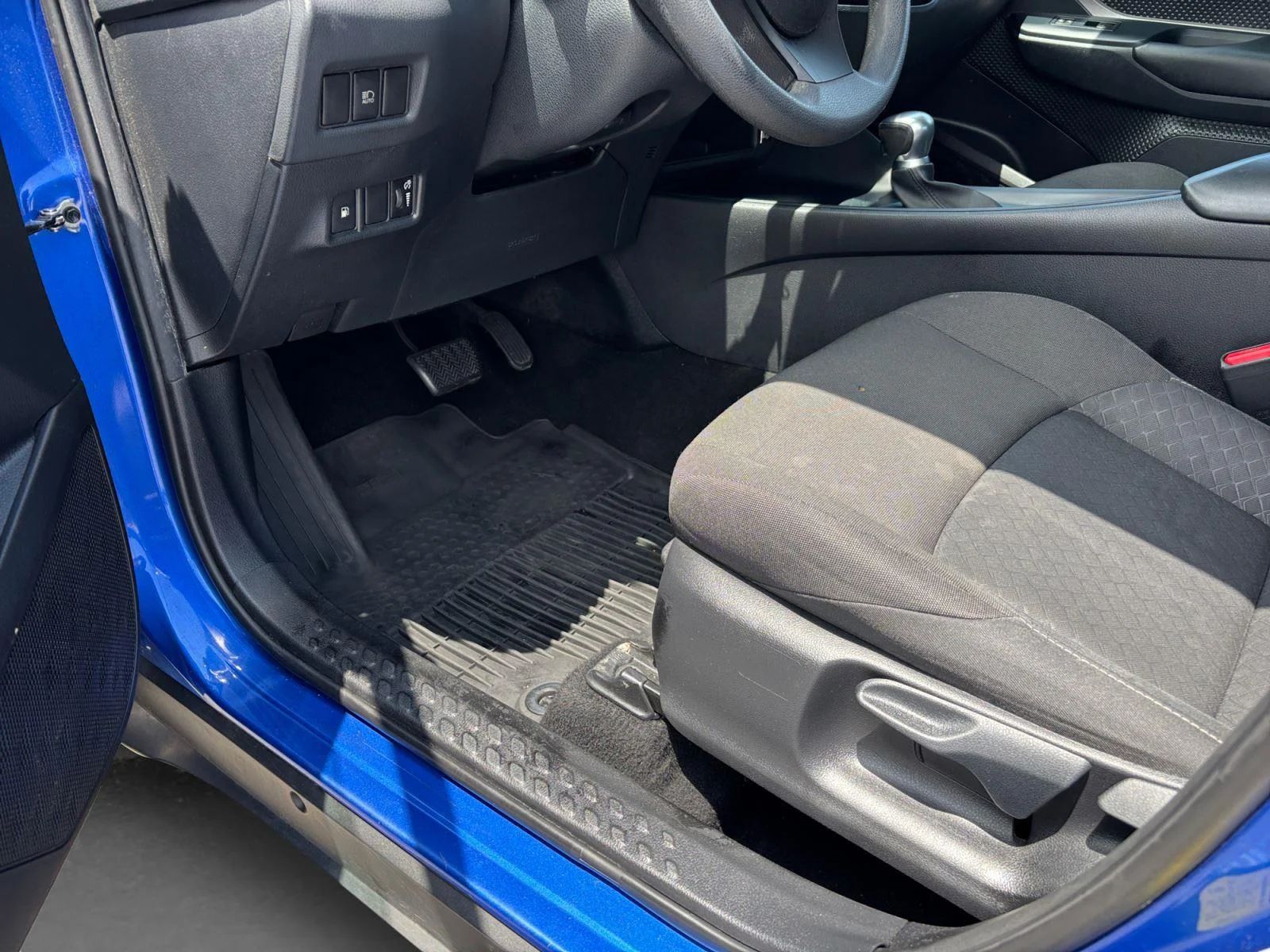 Used 2020 Blue Eclipse Metallic Toyota LE image 35