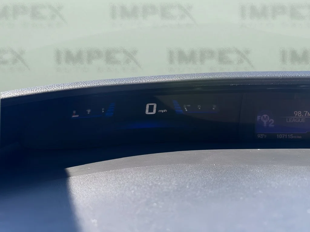 Used 2015  Honda LX image 17