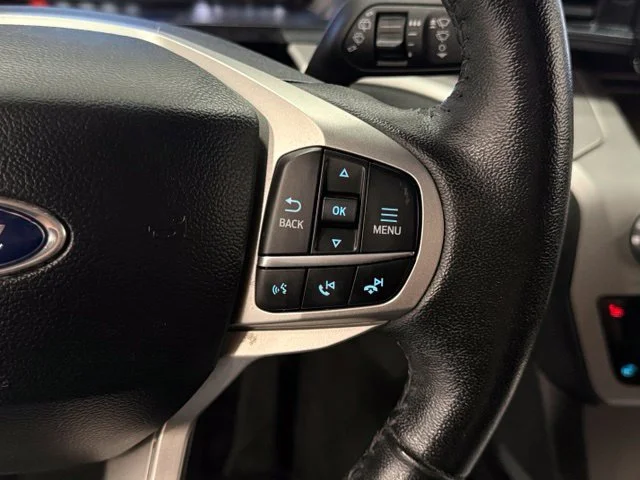 Used 2024 Silver Ford XLT image 13