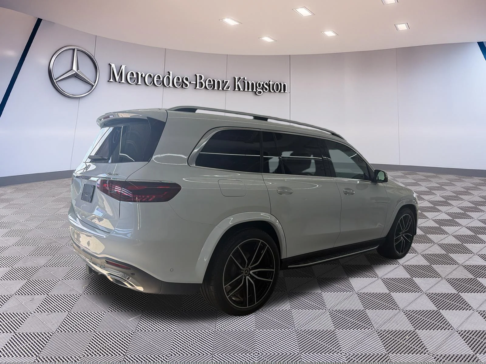 New 2026 White Mercedes-Benz Gls 450 4matic Suv image 5