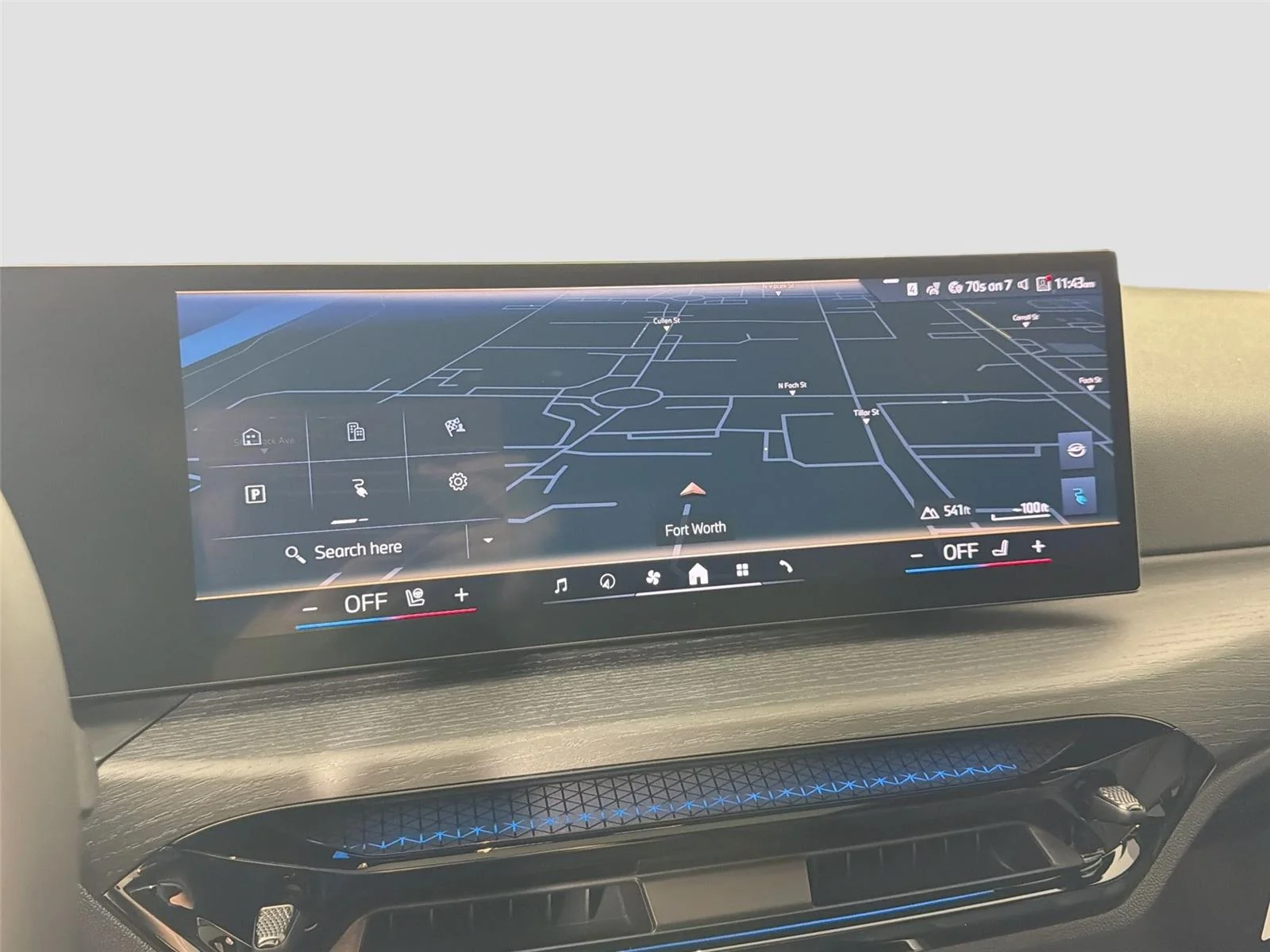 New 2026 Jet Black BMW xDrive40 image 23