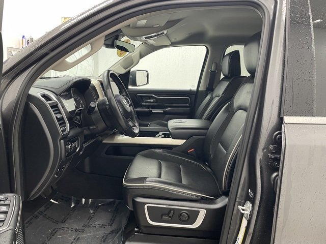 2022 Ram 1500 Laramie photo 2