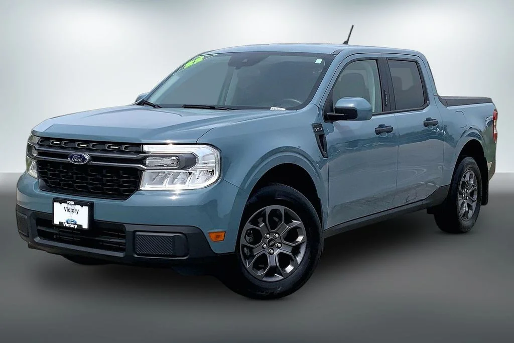 Used 2022 Green Ford XLT image 2