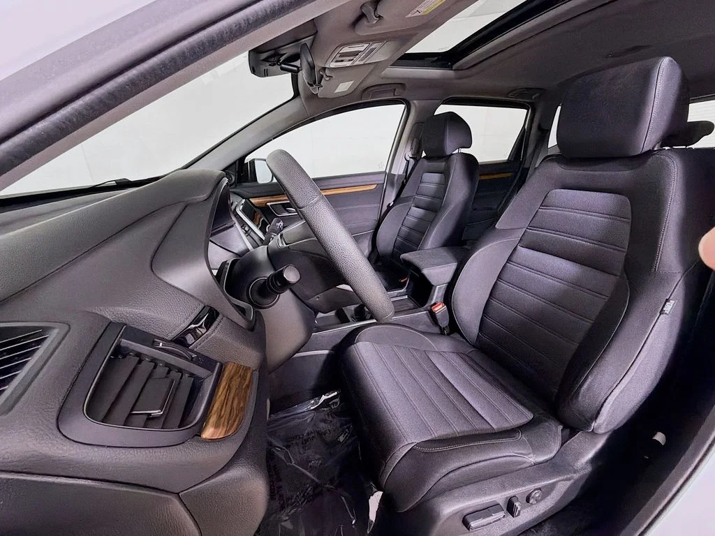 Used 2022 White Honda EX image 12