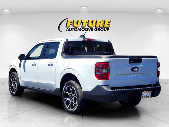 Used 2025 White Ford Lariat image 6