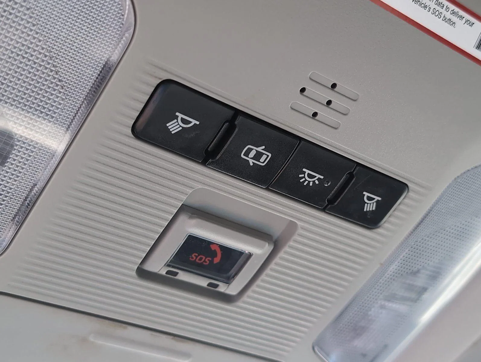 Used 2020 Silver Sky Metallic Toyota XLE image 21