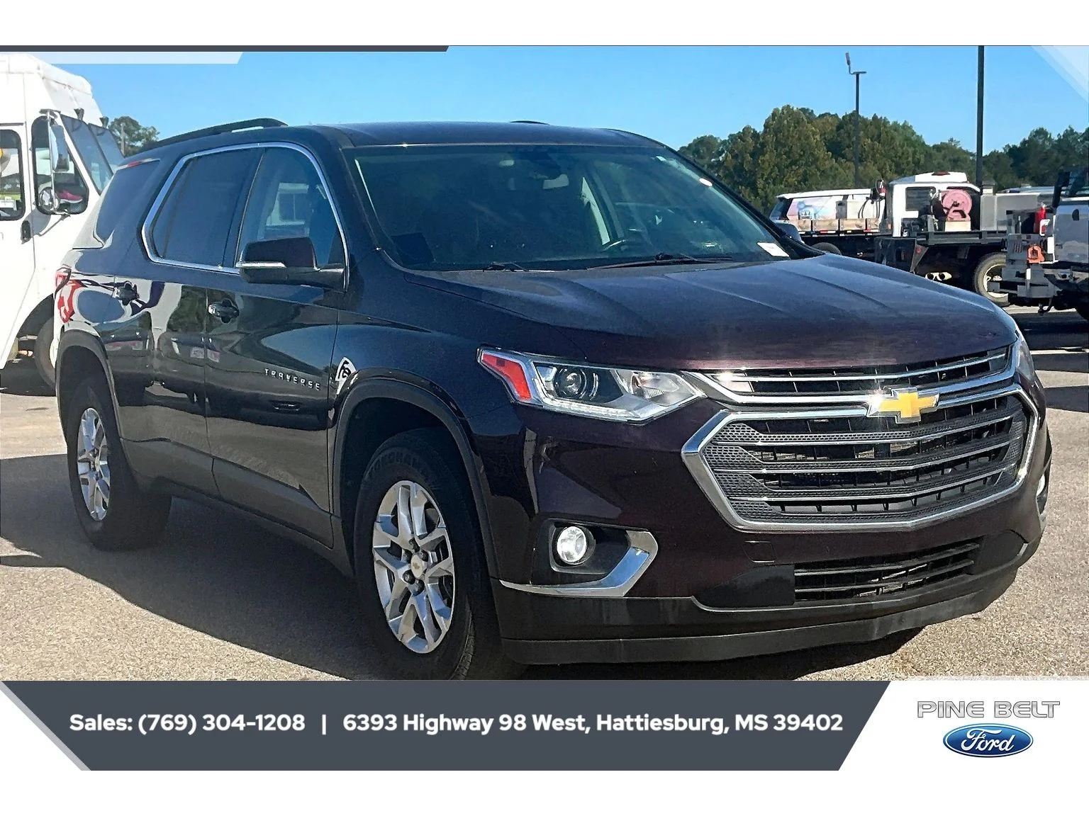 Used 2021 Black Cherry Metallic Chevrolet LT Cloth image 2