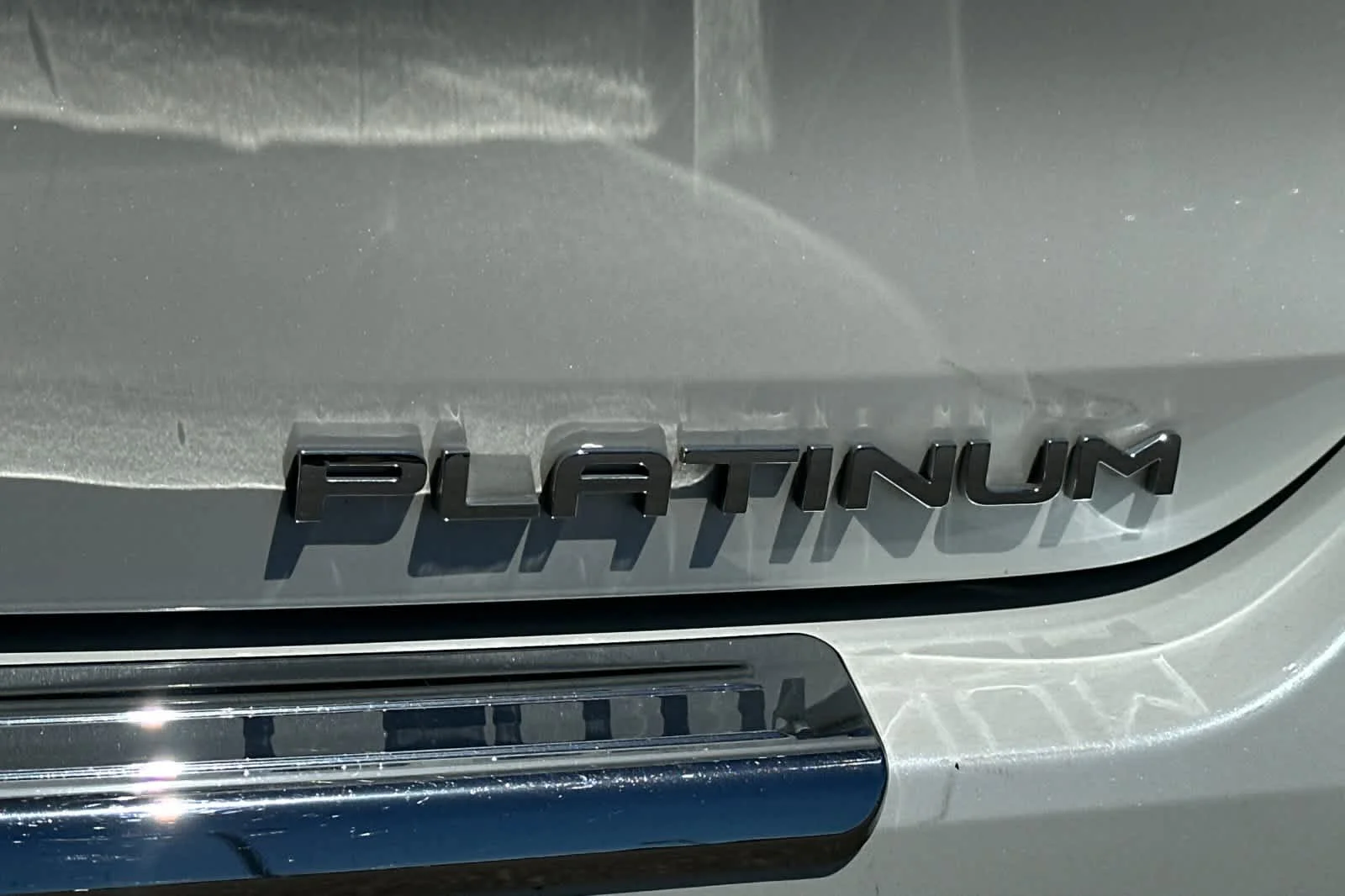 Used 2020 Blizzard Pearl Toyota Hybrid Platinum image 34