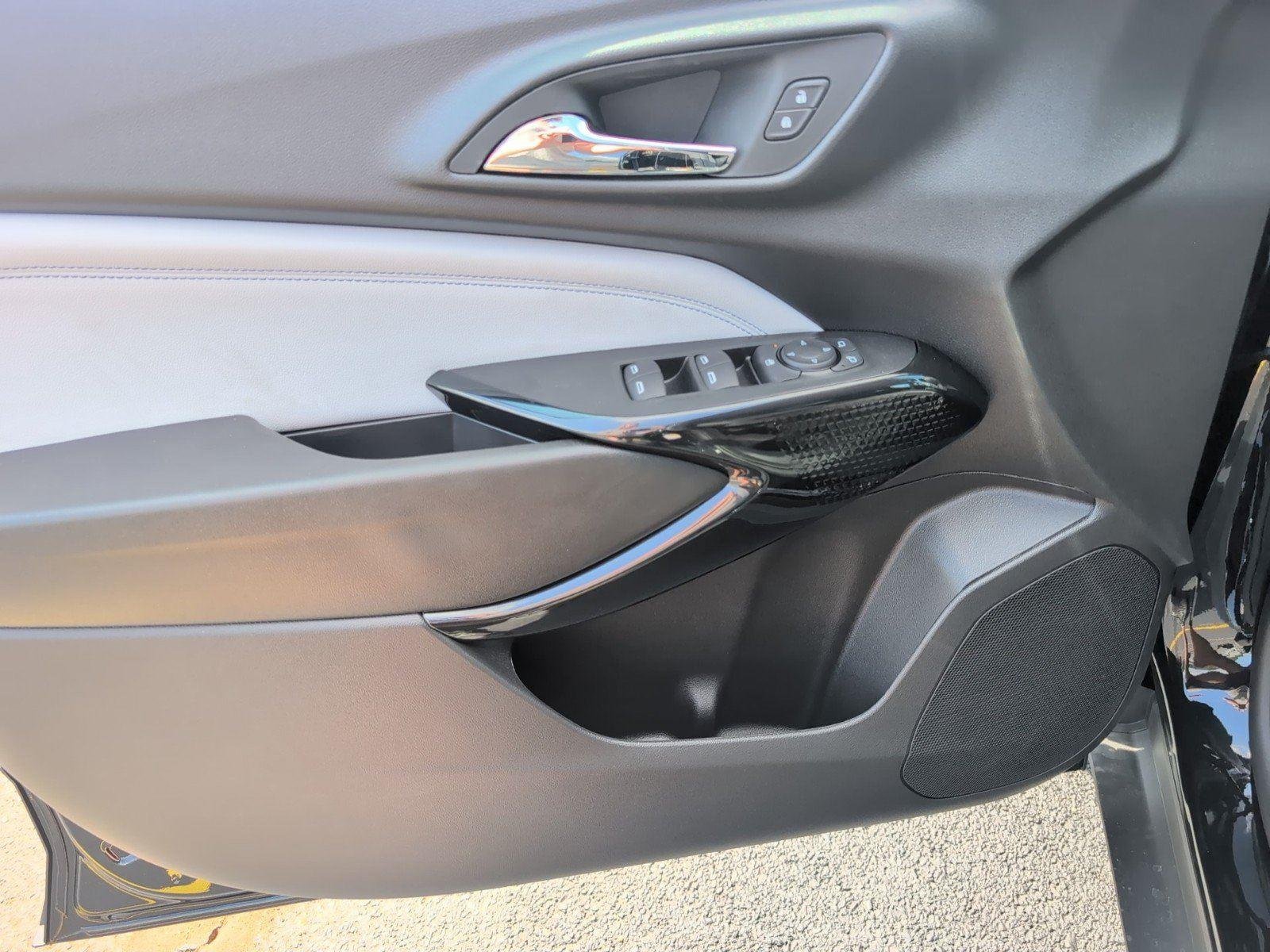 2026 Chevrolet Trax LT - Photo 17