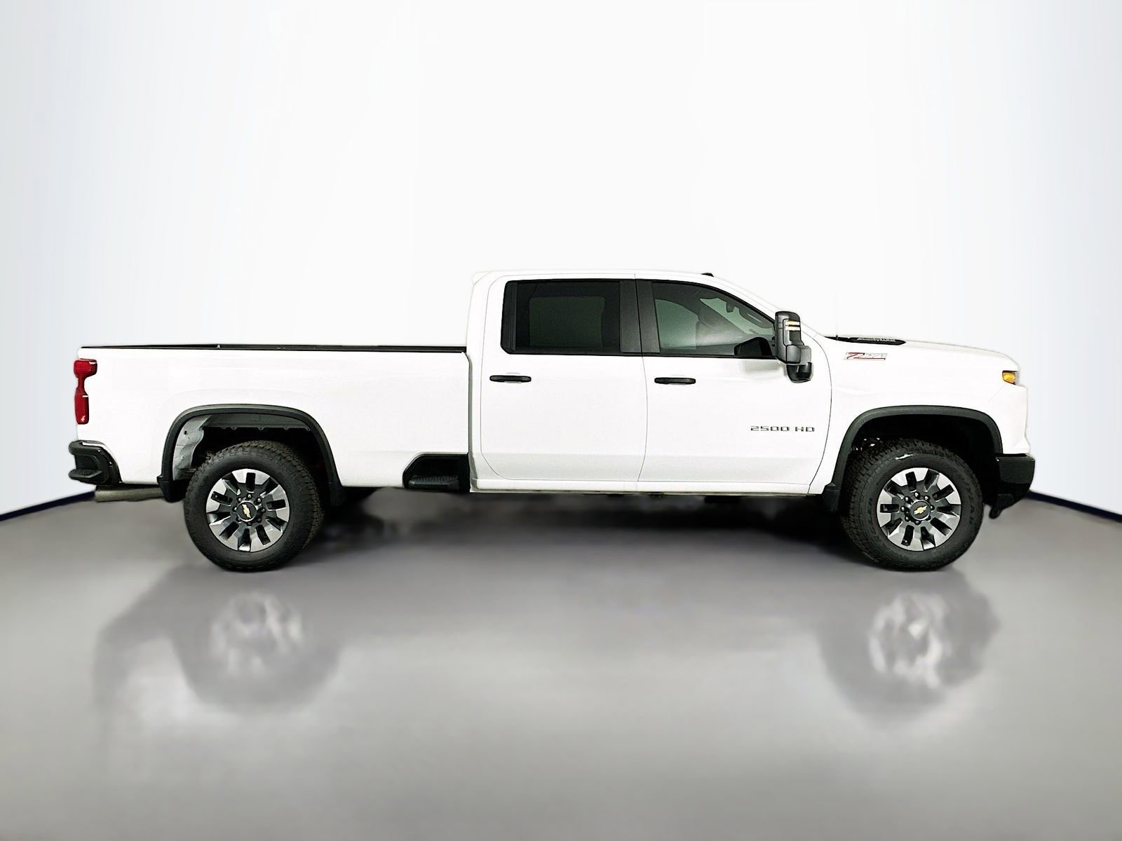 2025 Chevrolet Silverado 2500 HD Custom - Photo 8