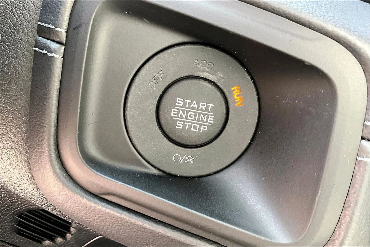 New 2026 Reign Jeep Rubicon X image 23