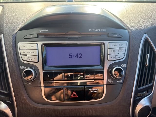 Used 2011 Blue Hyundai GLS image 16