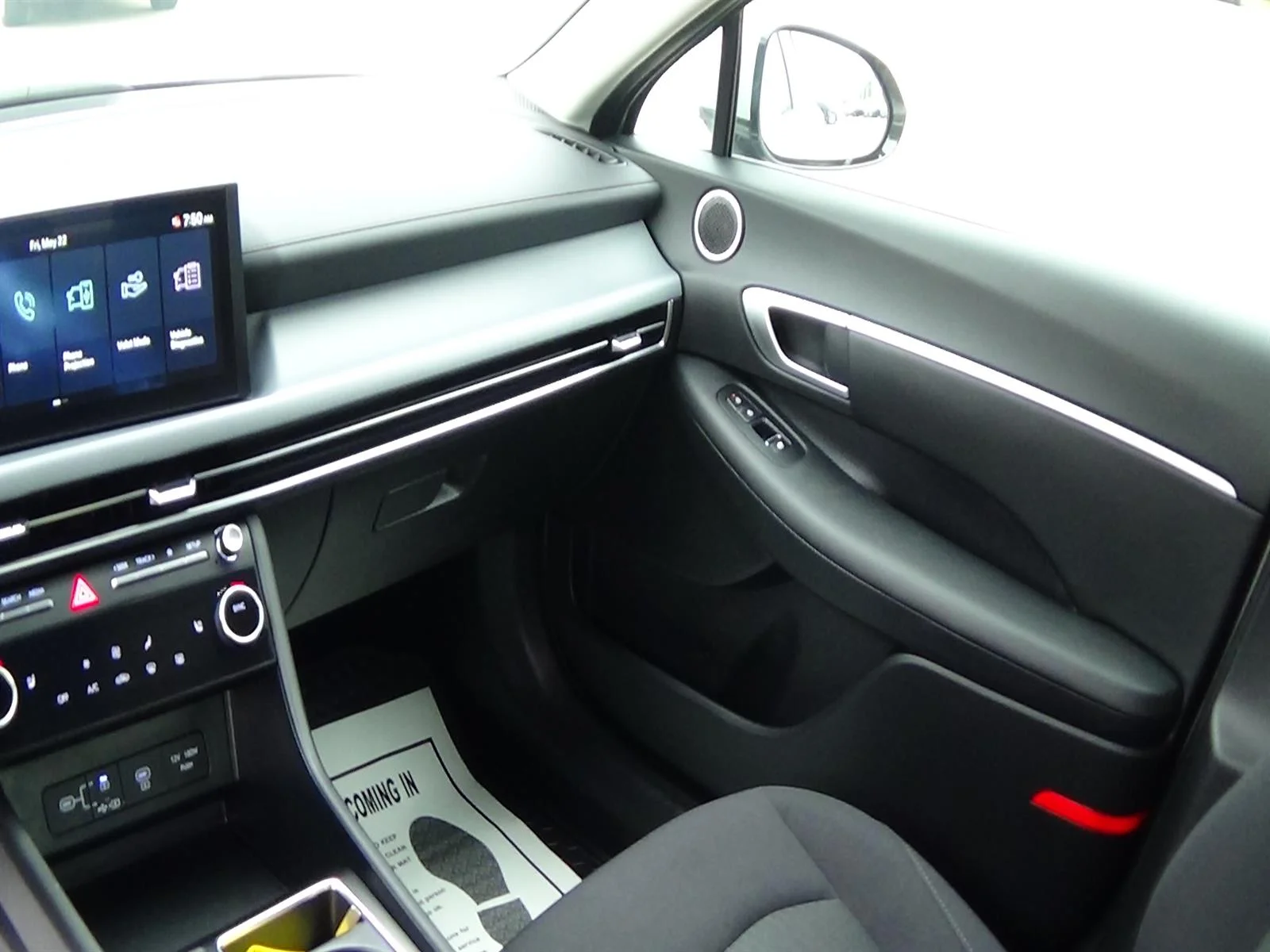Used 2025 Aero Silver Metallic (t4a) Hyundai SEL image 12