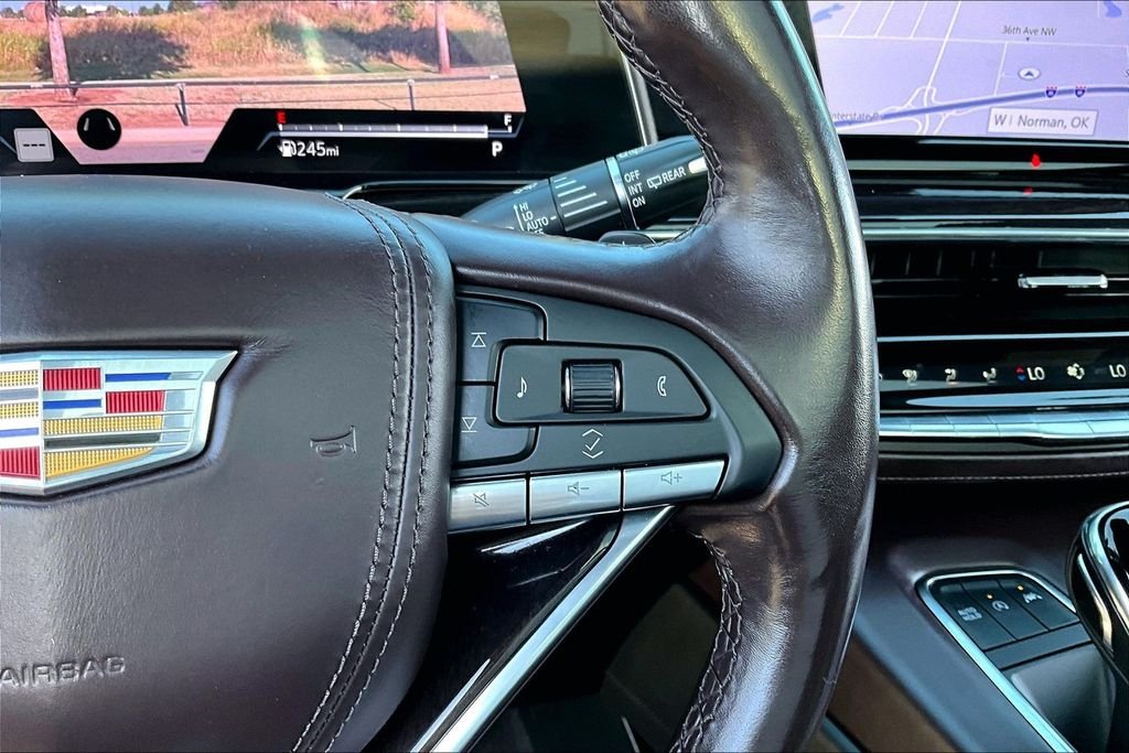 Used 2023 White Cadillac Sport Platinum image 21