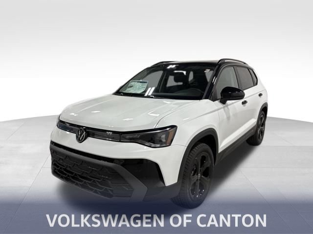 New 2026 White Volkswagen 1.5T SE Black image 1