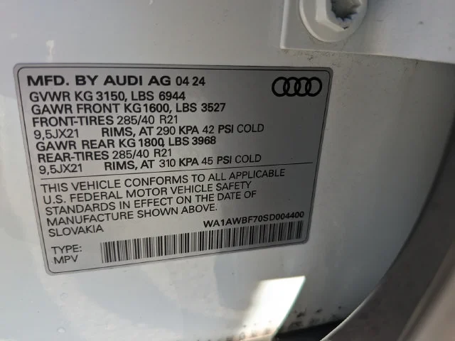 Used 2025 White Audi Premium Plus image 36