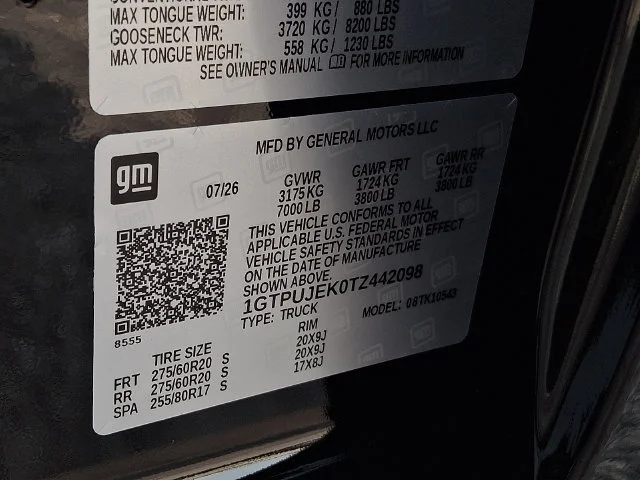 New 2026 Onyx Black GMC Elevation image 23
