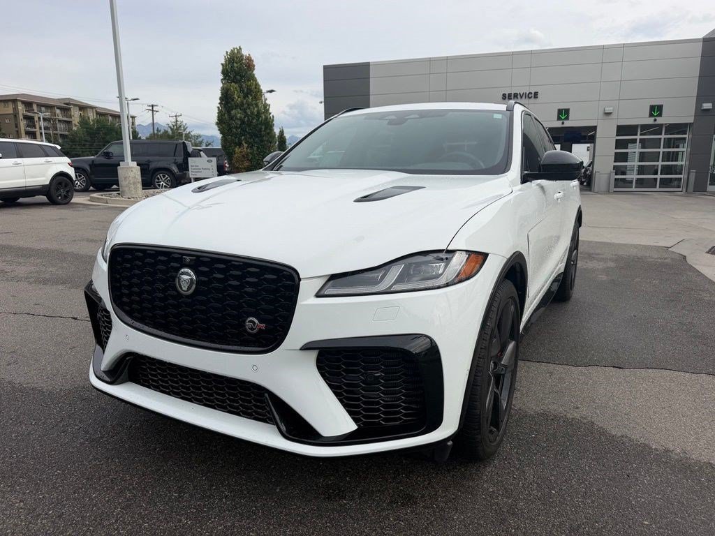Used 2024 White Jaguar SVR image 1