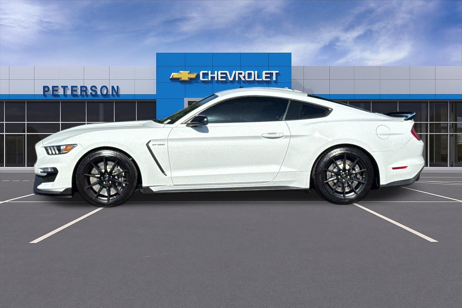 Used 2016 White Ford Shelby GT350 image 7