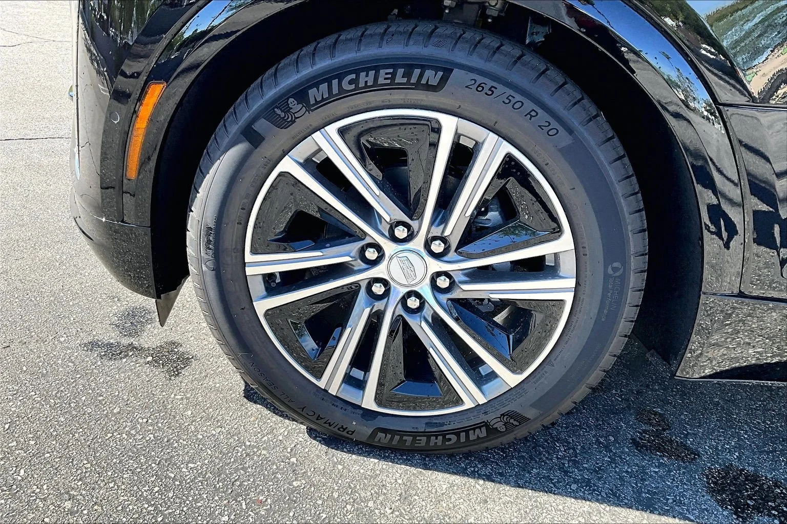 2027 Cadillac LYRIQ Premium Luxury - Photo 10