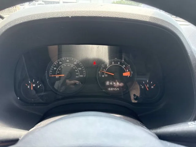 Used 2016 Gray Jeep Sport image 19
